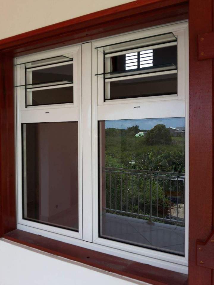 Pose de volets battants Guadeloupe